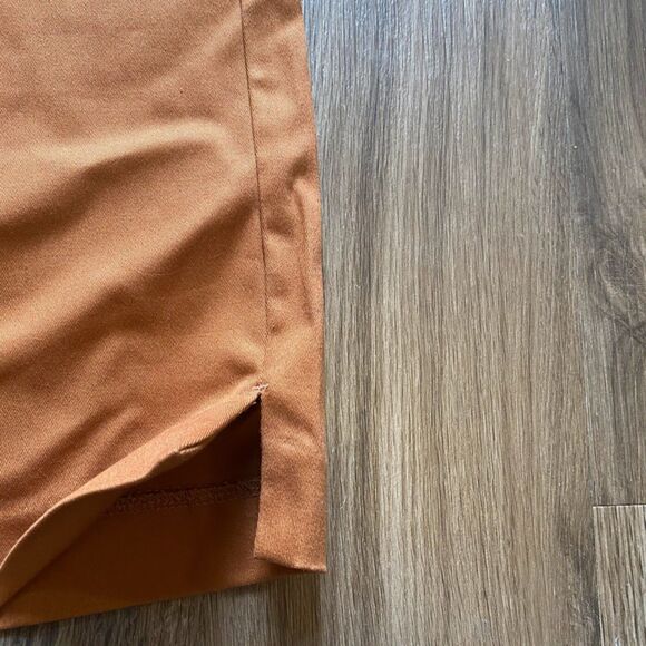 NWT Old Navy Women's Pants Size 8 Brown Chino Mid Rise Stretch - Picture 2 of 8
